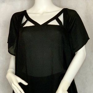 Caged Cut-Out Top